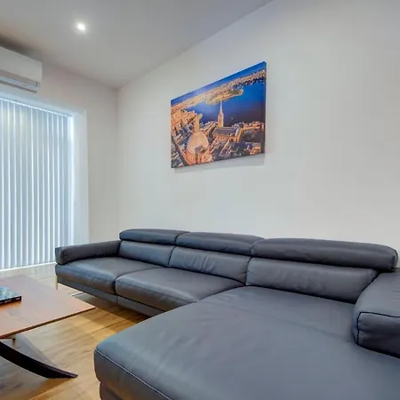 Daire 3 Bedroom Modern In Sliema